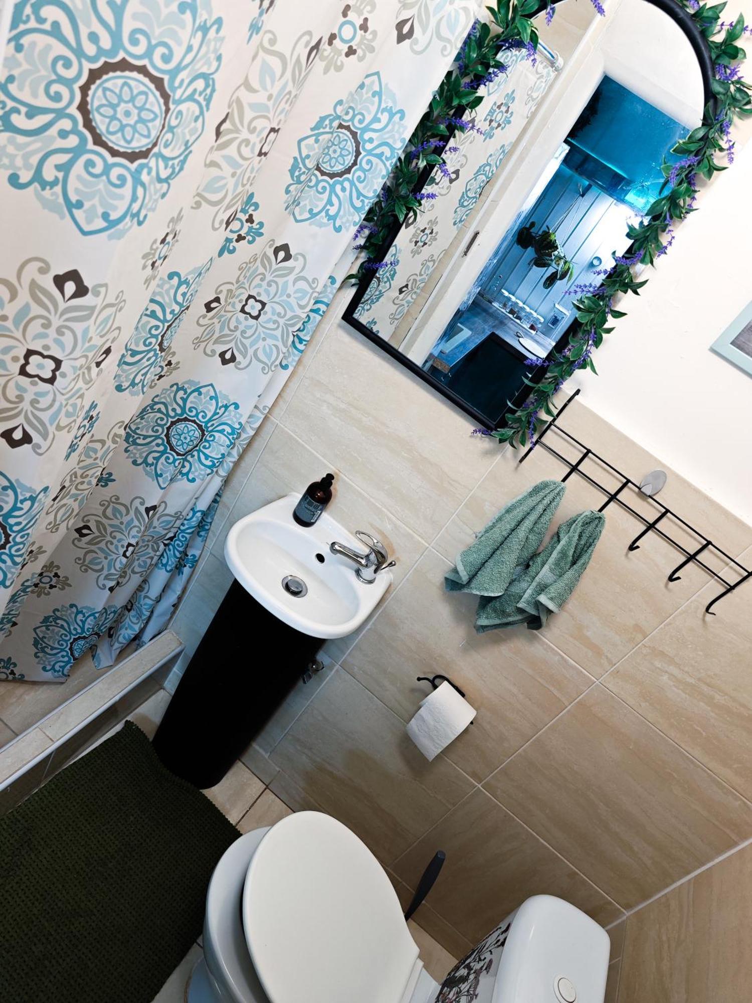 Vintage Room With Garden View Bratislava Exterior foto